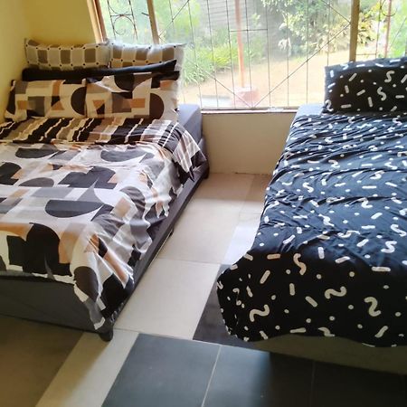 Kempton Park Lodge Esther Park מראה חיצוני תמונה