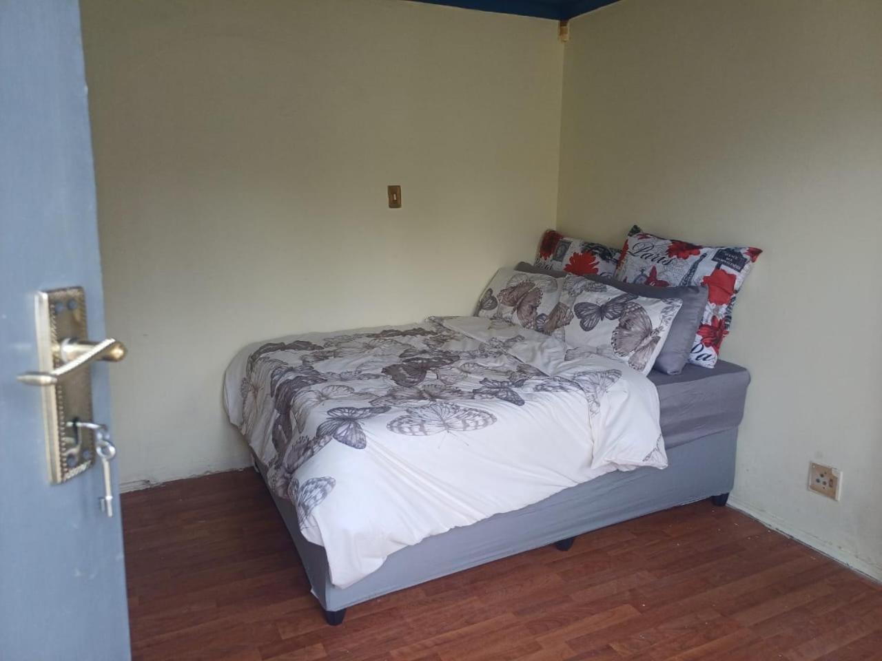 Kempton Park Lodge Esther Park מראה חיצוני תמונה